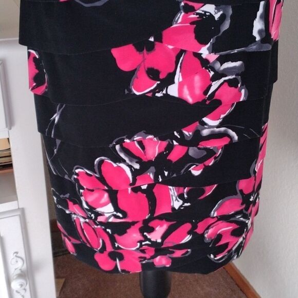 Jones New York Dark Floral Soft Knit Dress - Picture 3 of 12